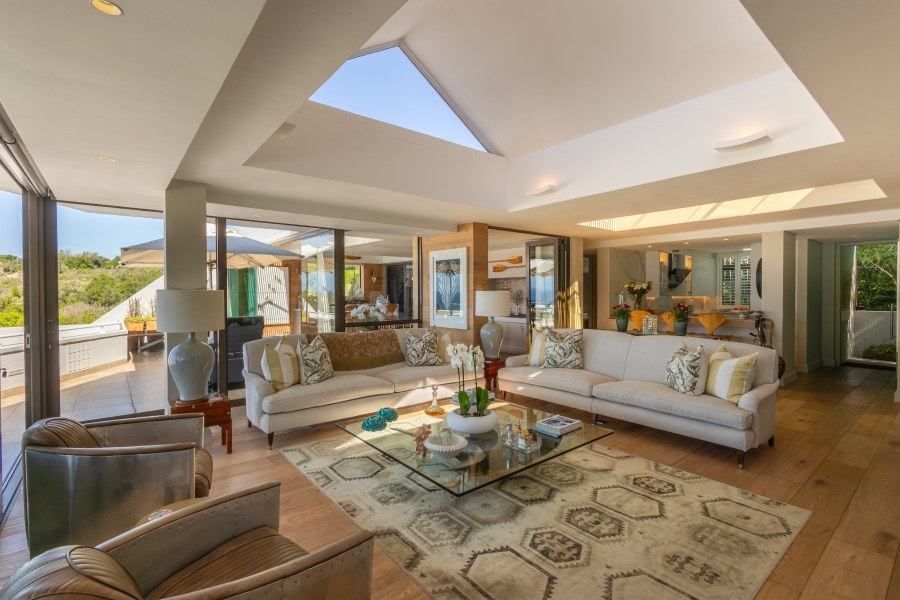 4 Bedroom Property for Sale in Hobie Beach Western Cape